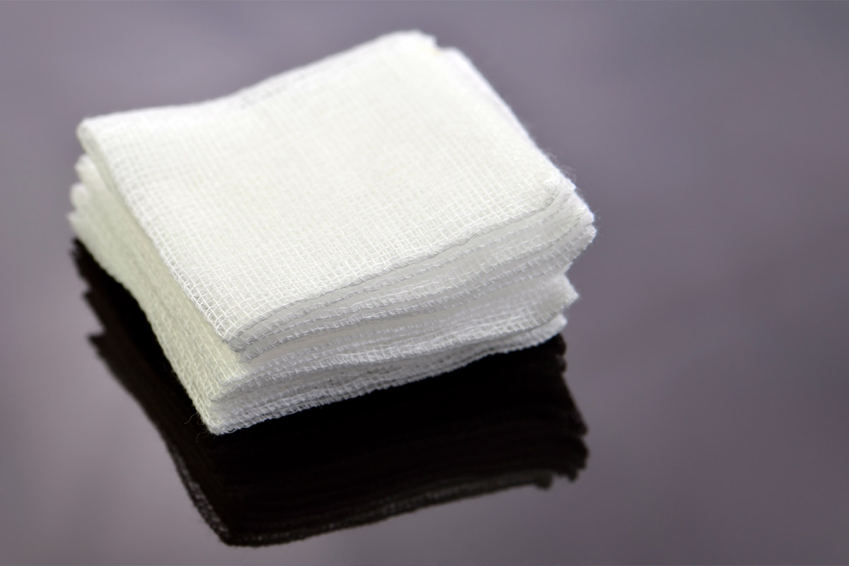 When to Stop Using Gauze after Wisdom Tooth Extraction?